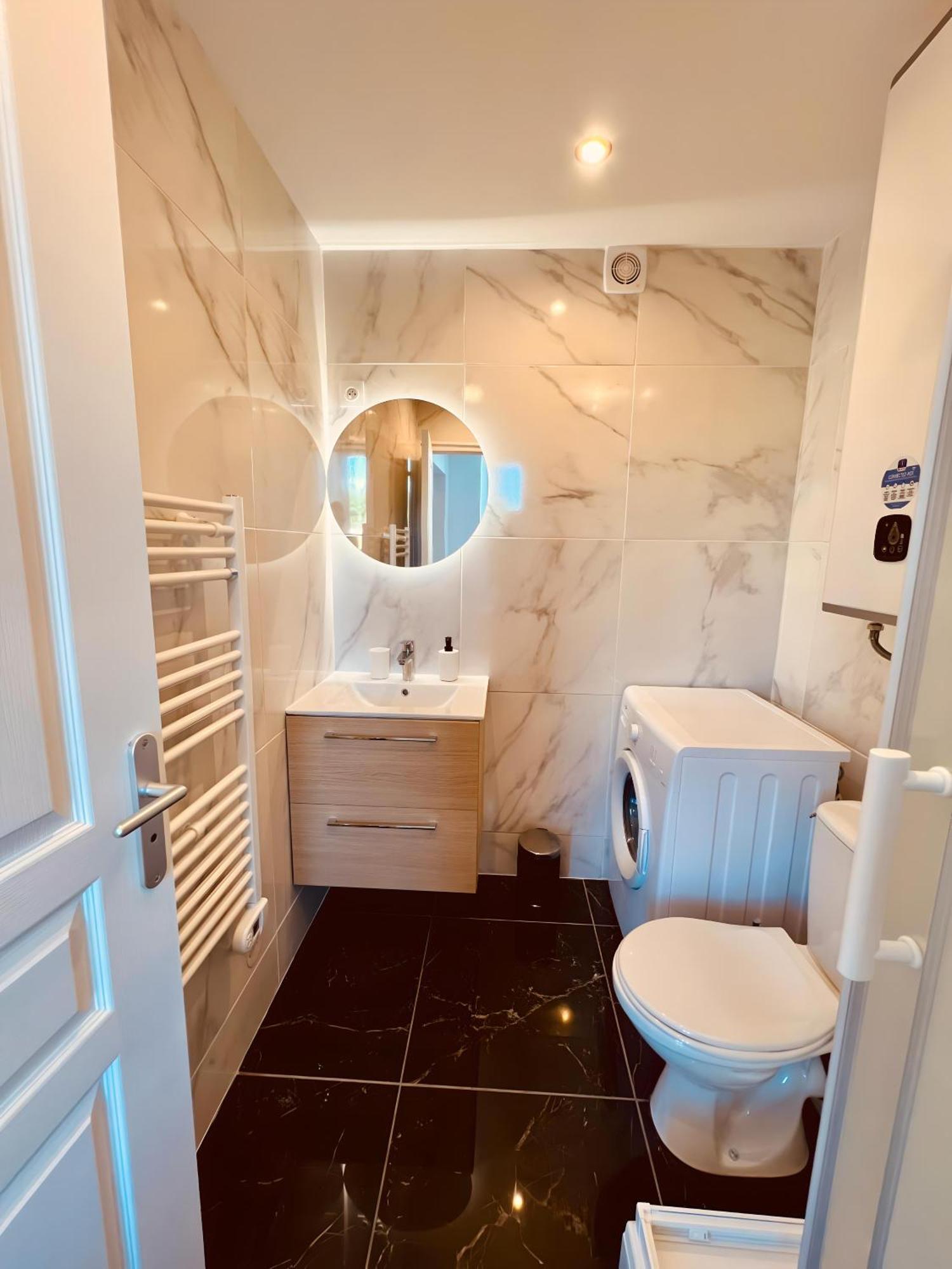 Le Golden Garden - Home Homy Montlucon Ngoại thất bức ảnh