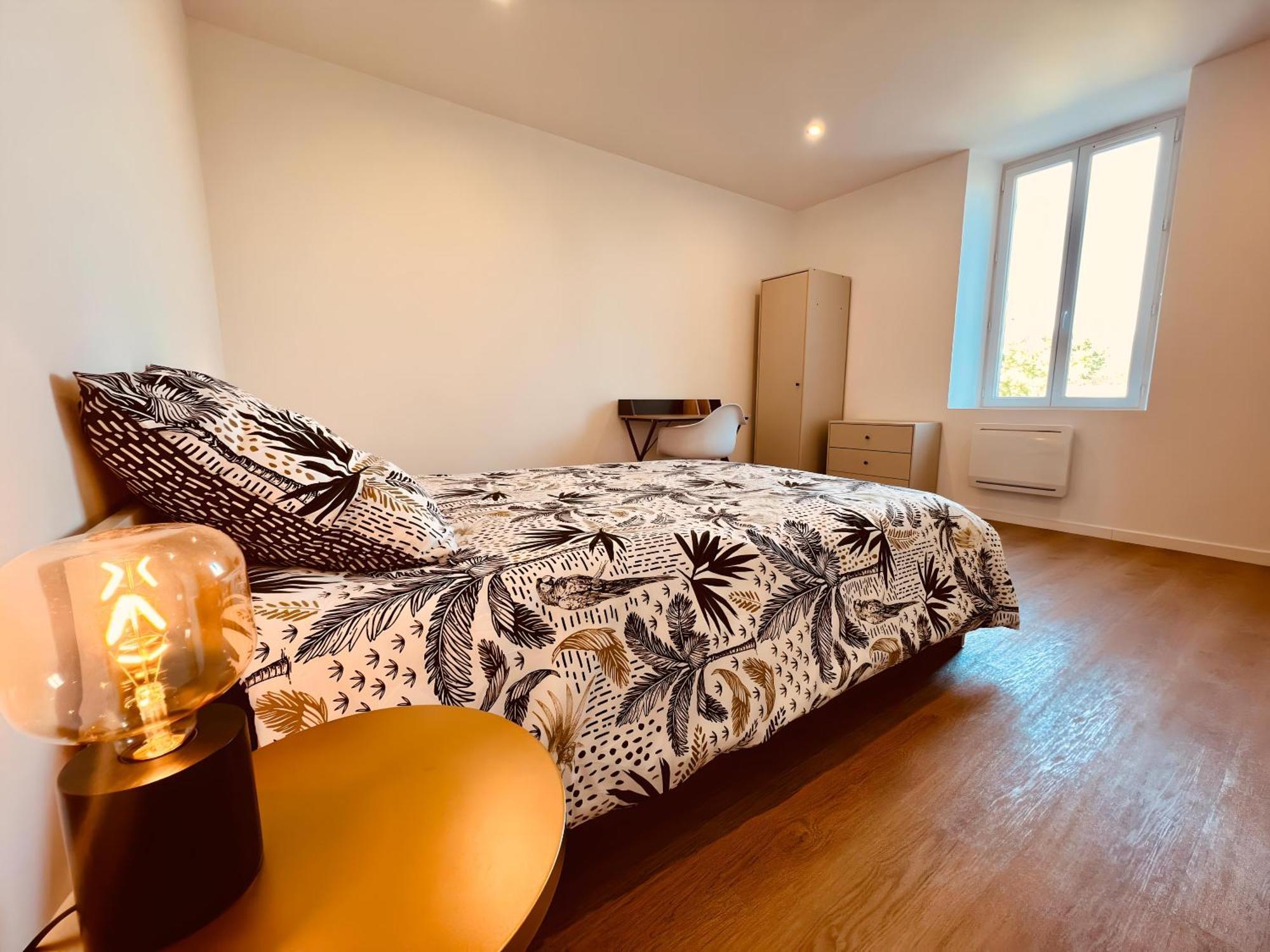 Le Golden Garden - Home Homy Montlucon Ngoại thất bức ảnh